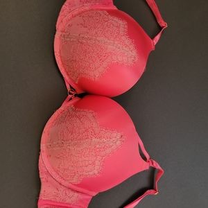 Victoria's Secret Bombshell Bra 36C
